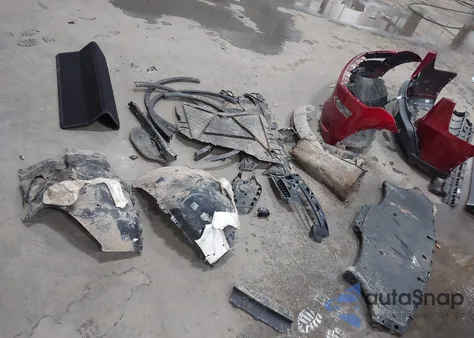 2026 Tesla Model Y Long Range Launch Series/Premium All-Wheel Drive from USA, damaged, VIN 7SAYGDEE1TF361353